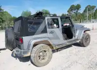 2015 Jeep WRANGLER фото