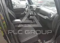 2015 Jeep WRANGLER фото