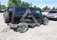 2015 Jeep WRANGLER фото