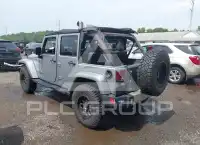 2015 Jeep WRANGLER фото