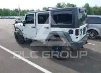 2015 Jeep WRANGLER фото