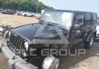 2015 Jeep WRANGLER фото