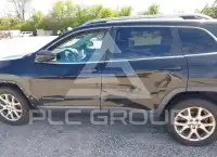 2015 Jeep CHEROKEE фото