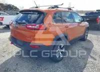 2015 Jeep CHEROKEE фото