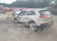 2015 Jeep CHEROKEE photo