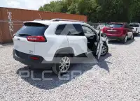 2015 Jeep CHEROKEE photo