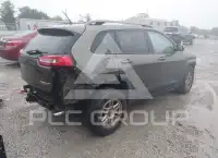 2015 Jeep CHEROKEE фото