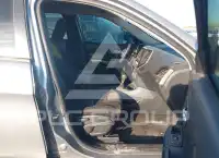 2015 Jeep CHEROKEE фото