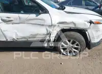 2015 Jeep CHEROKEE photo