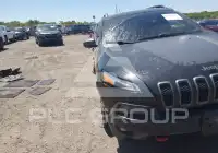 2015 Jeep CHEROKEE фото