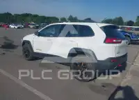 2015 Jeep CHEROKEE photo