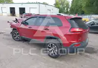 2015 Jeep CHEROKEE фото