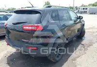2015 Jeep CHEROKEE фото