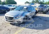 2015 Mazda 3 photo