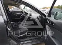 2015 Mazda 3 photo