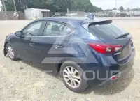 2015 Mazda 3 фото