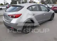 2015 Mazda 3 фото