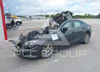 2015 Mazda 3 фото