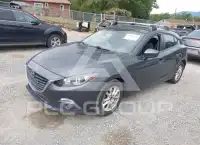 2015 Mazda 3 photo