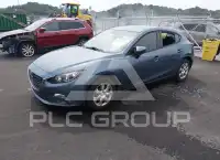 2015 Mazda 3 фото