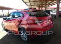 2015 Mazda 3 photo