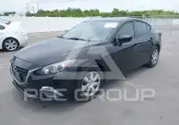 2015 Mazda 3 photo