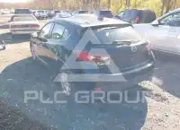 2015 Mazda 3 photo