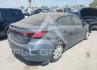 2015 Mazda 3 photo