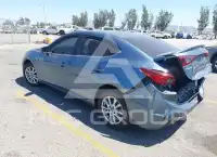2015 Mazda 3 фото