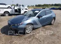 2015 Mazda 3 фото
