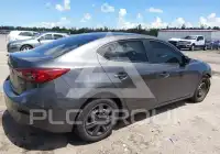 2015 Mazda 3 фото