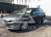 2015 Mazda 3 фото