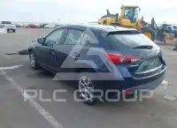 2015 Mazda 3 фото