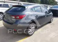 2015 Mazda 3 photo