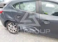 2015 Mazda 3 photo