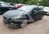 2015 Mazda 3 photo