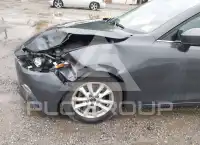 2015 Mazda 3 фото