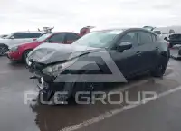 2015 Mazda 3 photo