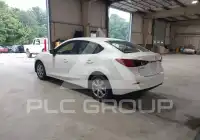 2015 Mazda 3 photo