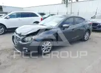 2015 Mazda 3 фото