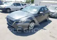2015 Mazda 3 фото