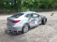 2015 Mazda 3 photo