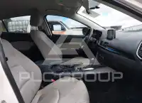 2015 Mazda 3 photo