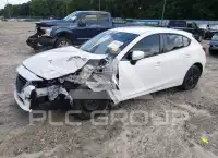 2015 Mazda 3 фото
