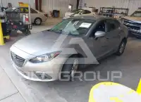 2015 Mazda 3 фото