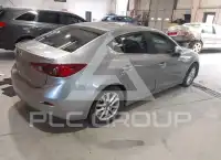 2015 Mazda 3 photo