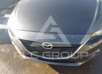 2015 Mazda 3 photo