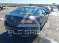 2015 Mazda 3 photo