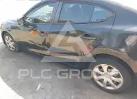 2015 Mazda 3 фото