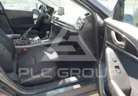 2015 Mazda 3 photo